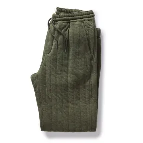 The Apres Pant in Heather Fatigue Olive Quilted Jersey